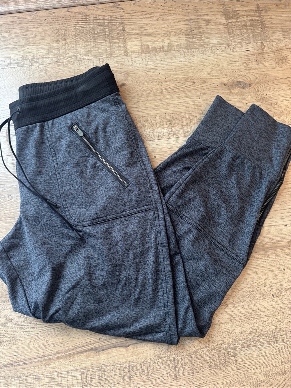 Womens Dark Gray Jogger Sweatpants with Zipper Pocket